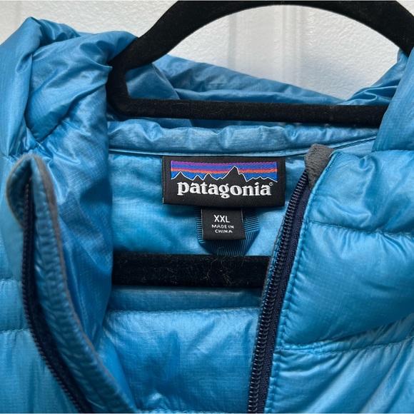 SOLD. XXL PATAGONIA MENS DOWN SWEATER HOODY - Picture 5 of 5